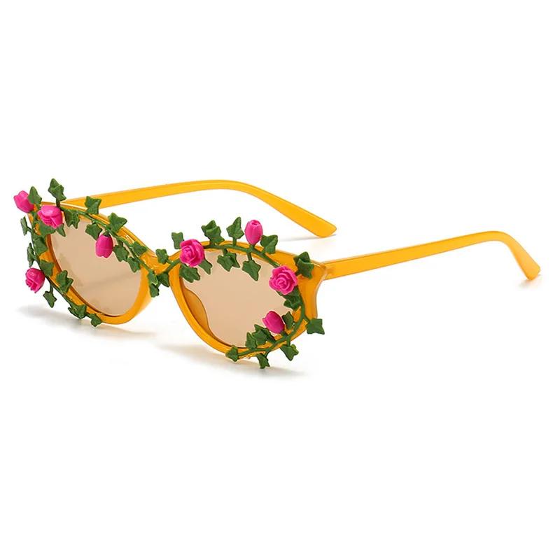 Flower Cat Eye Shape Sunglasses for Women Fashion Small Frames Punk Sun Eyeglasses Female Brand Design Vintage Retro Sunglasses Eyewear UV400 Oculos
