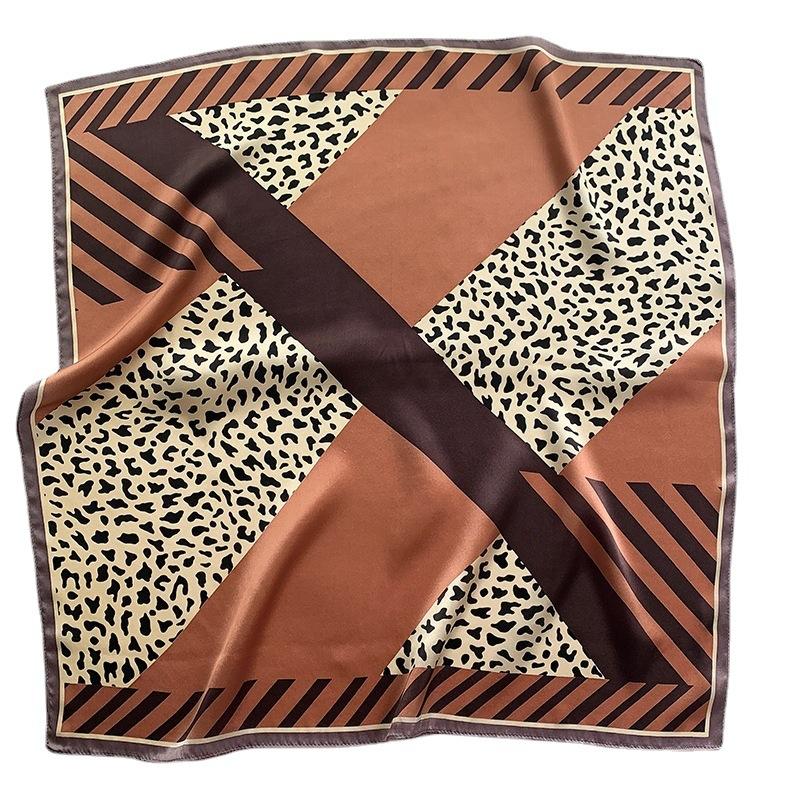 Korean Version of Spring and Summer New Leopard Print Small Square Scarf for Women's Silk Scarf Mulberry Silk Gift Scarf Decorative Scarf Shawl
