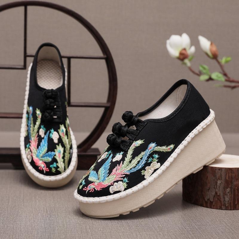 7cm High Heel Embroidered Shoes Characteristic Ethnic Style Fashionable Embroidered Phoenix Peony Cloth Shoes