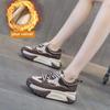 Осень и зима Новые маленькие белые туфли, спортивная кожаная обувь для отдыха для женщин, толстая подошва с повышенной внутренней высотой кроссовок