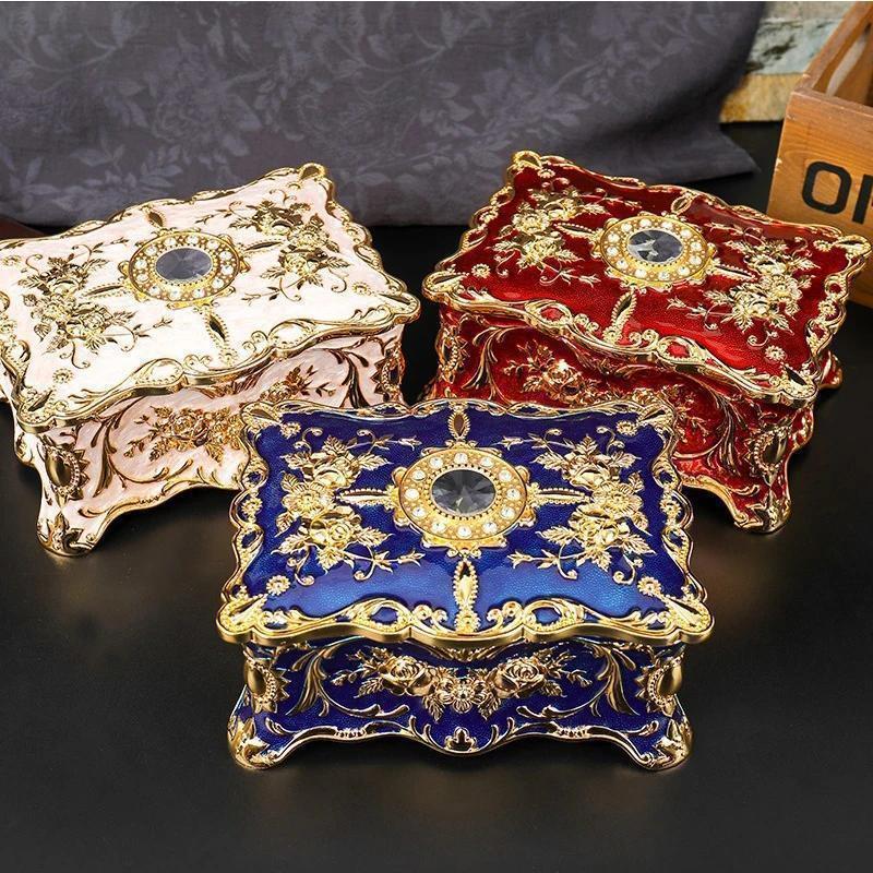 Multiple Models Vintage Jewelry Box Decorative Metal Crafts Storage Box Treasure Chest Ring Necklace Gift Box Organizers Storage