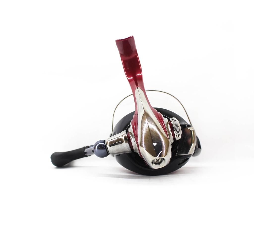 Daiwa Reel Spinning 24 Revros R LT 5000 CXH (1088)