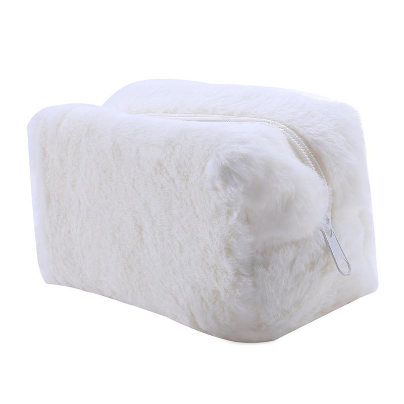 Plush Makeup Bags for Women Soft Travel Cosmetic Bag Organizer Case Young Lady Girls Make Up Case Necessaries Storage Bag