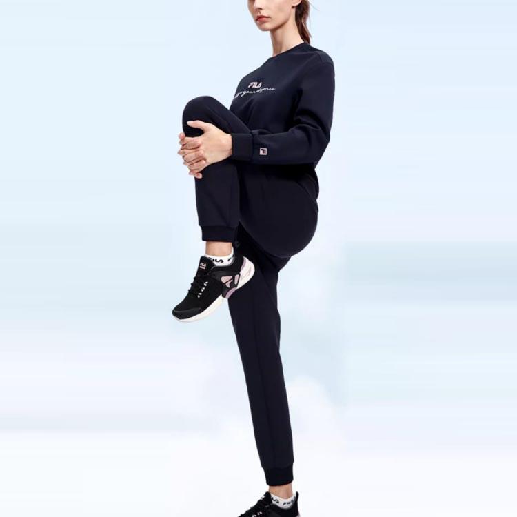 Fila Атлетика Однотонные Простые Брюки для Фитнеса с Манжетами Женские брюки Темно-синий A11W311603F-NV