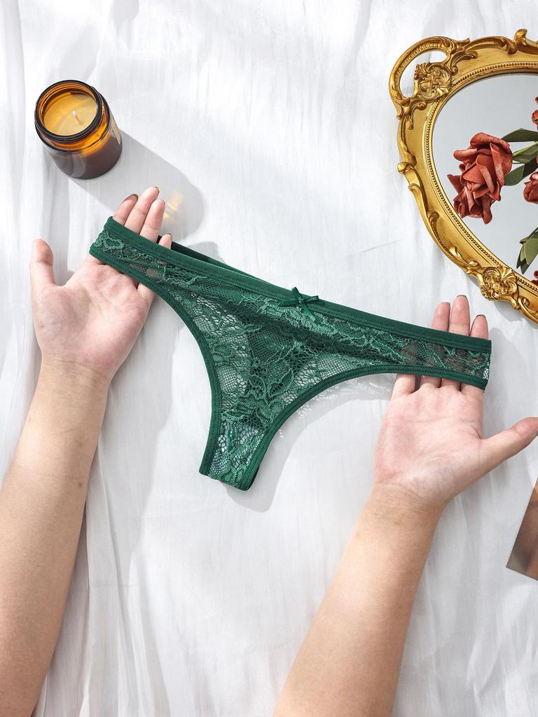 5Pcs/Set Women Thongs Sexy Lace Panties Low Waist Underwear Girls Briefs G-String Breathable Ladies Panty Floral Female Lingerie