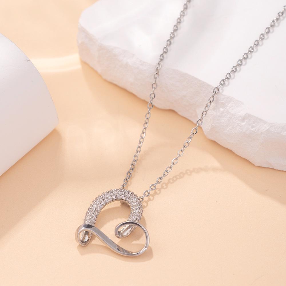 Women's European & American Creative Titanium Steel Cross Necklace