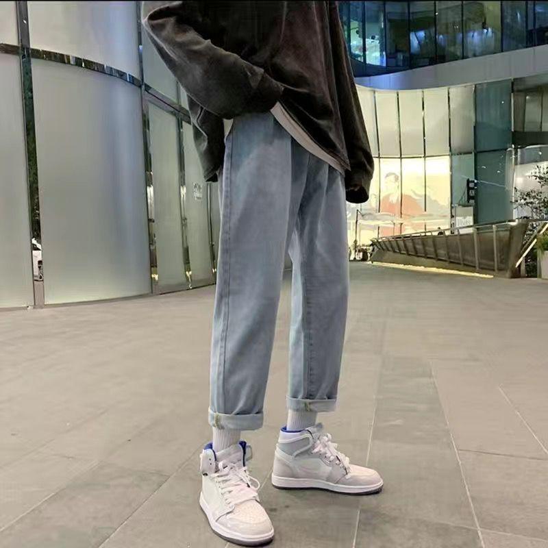 2025 New Men's Hong Kong Style Loose Straight-Leg Jeans: Trendy Korean Nine-Point Casual Pants for Spring and Autumn