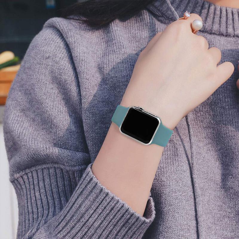 Силиконовый ремешок для Apple Watch Band 41 мм, 44 мм, 38 мм, 45 мм, 40 мм, 42 мм, дышащий ремешок для часов, браслет iWatch series 7, 6, 5, 4, 3, 2, 1