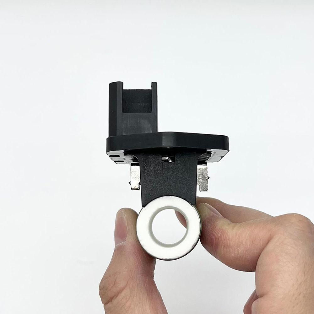 Motor Cooling Fan Resistor 68099815AA Fit For Dodge Ram Promaster 1500 2500 3500