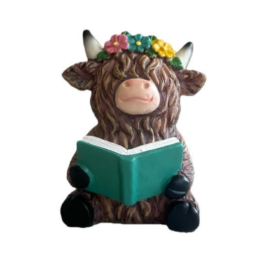 Фигурка Шотландской коровы, читающей книгу, Статуэтка из смолы, Скульптура, Украшение для дома и офиса, Подарки для любителей книг