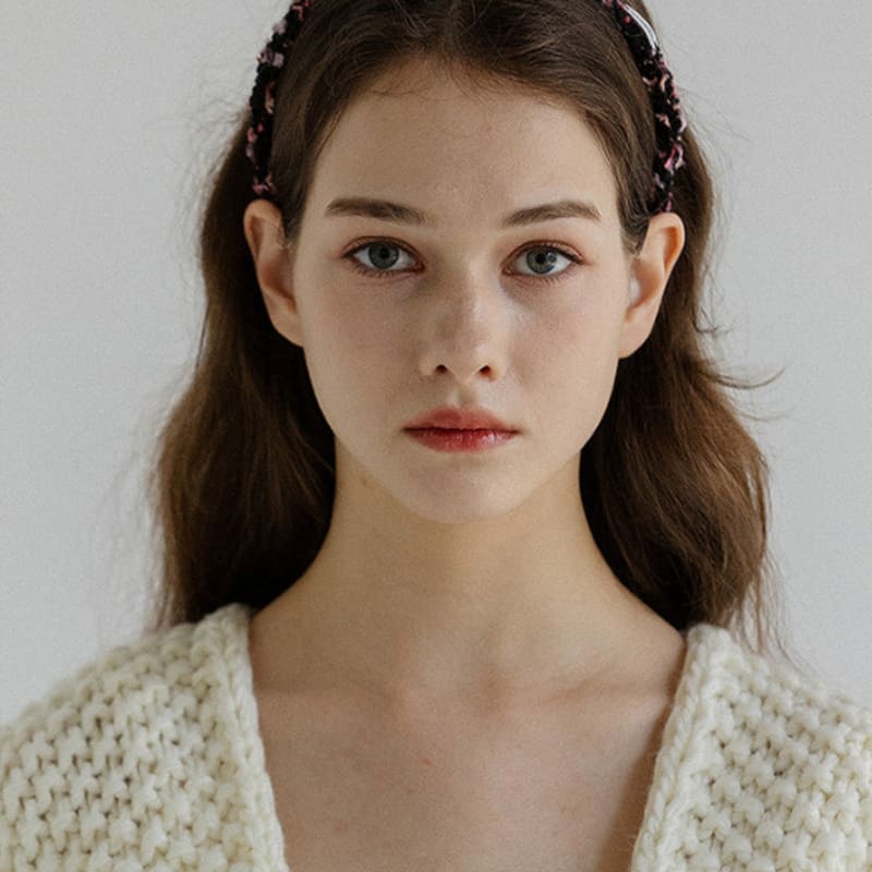 ПОХИЕС ПОДАРКИ РУЧНОЙ РАБОТЫ ТВИДОВАЯ ПОВЯЗКА НА ГОЛОВУ-3 цвета