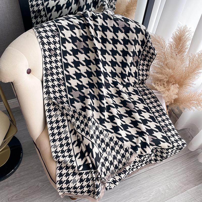 New Luxury Winter Two-Sided Cashmere Feel Jacquard Scarves High Quality Women Warm Thicken Wrap Shawl Ladies Pashmina Scarf