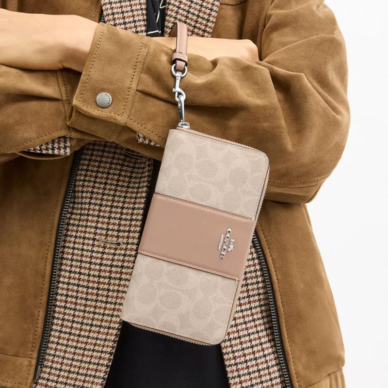 Coach 19 Бренд молния Закрытие на молнию Покрытие холст Кошелек Обычный Женский Песочный цвет песка