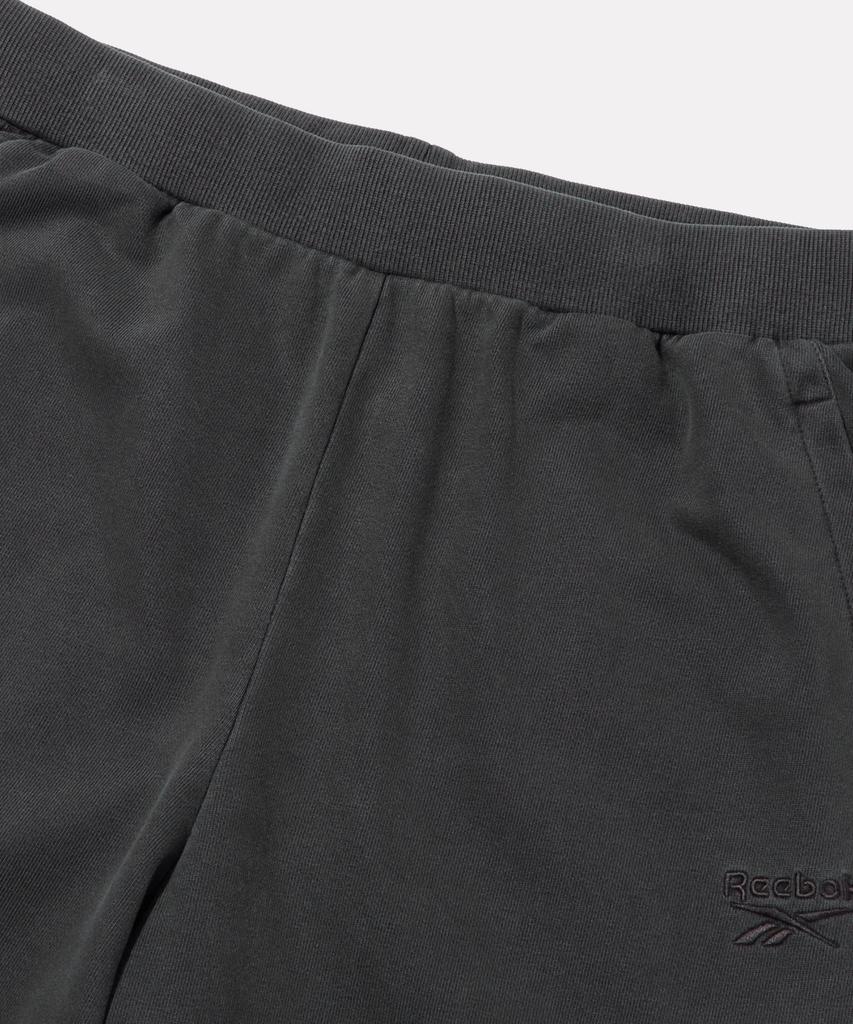 Reebok Широкие брюки-джоггеры свободного кроя, окрашенные garment-dyed - Черный