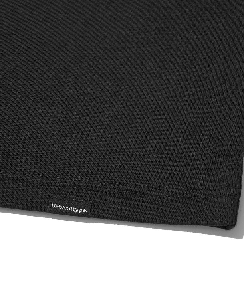 URBANDTYPE Union Jack Applique T-Shirt_Black