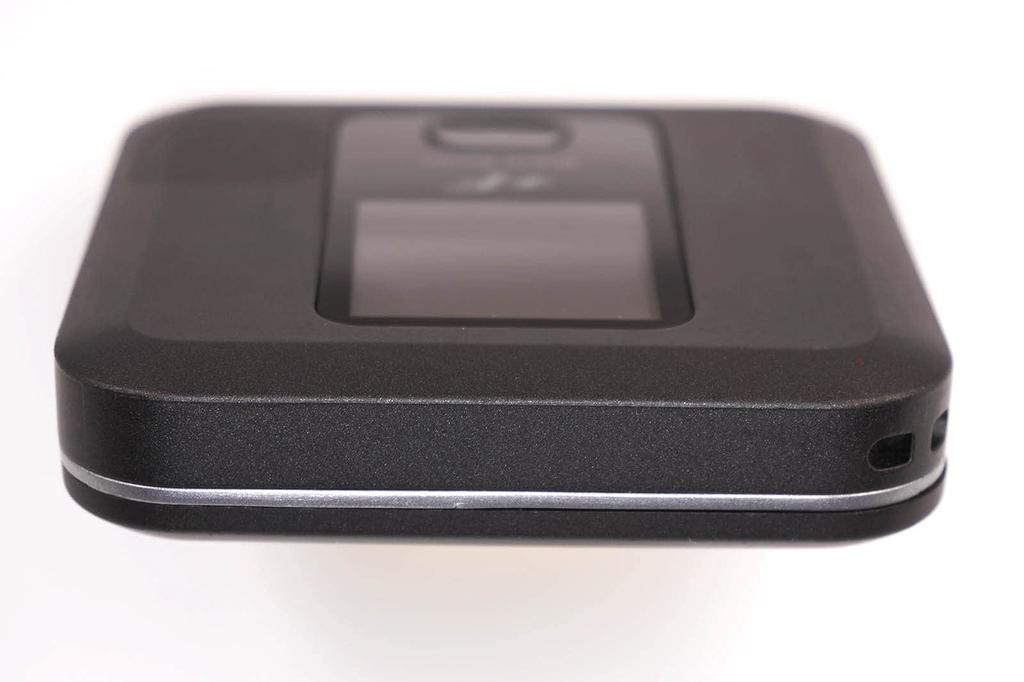 Маршрутизатор Fujisoft SIM free двухдиапазонный FS030W LTE совместимый microSIM FS030WMB1 wi-fi +F