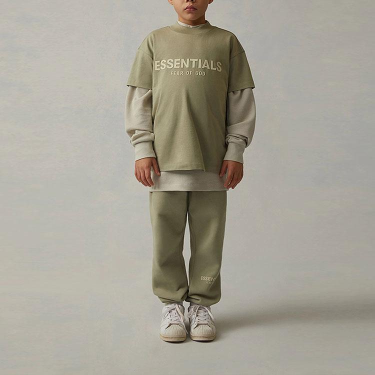 Fear of God Футболка для детей Essentials SS22 с принтом логотипа Sea Foam, круглым вырезом и коротким рукавом, детские футболки серо-зеленого цвета FOG-SS22-350