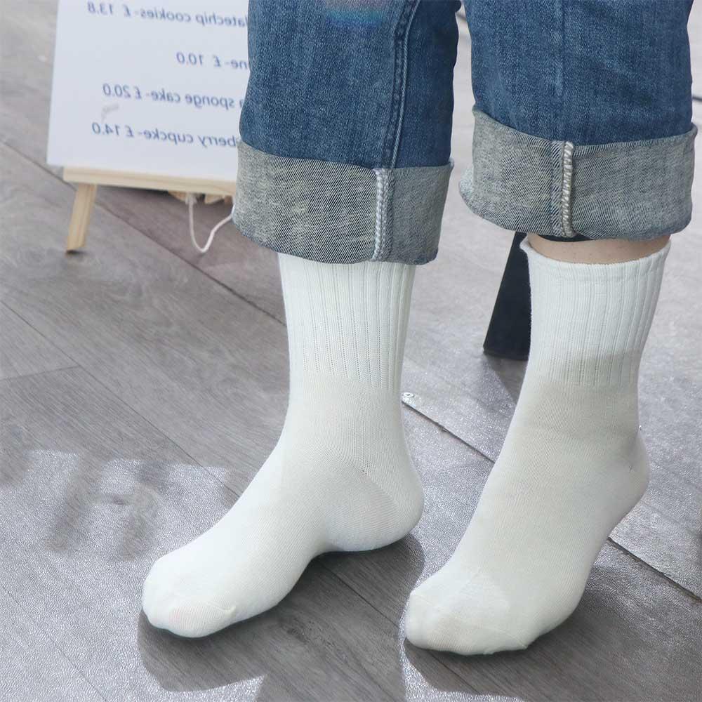 Socks Autumn and Winter Casual Socks Female Cotton Hosiery Tube Socks Women Socks Striped Socks