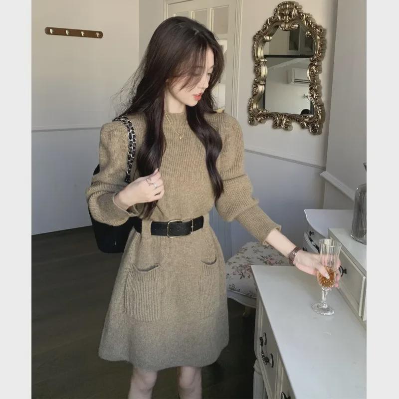 Платье-трапеза во французском стиле из тонкого трикотажа осень 2024 г.