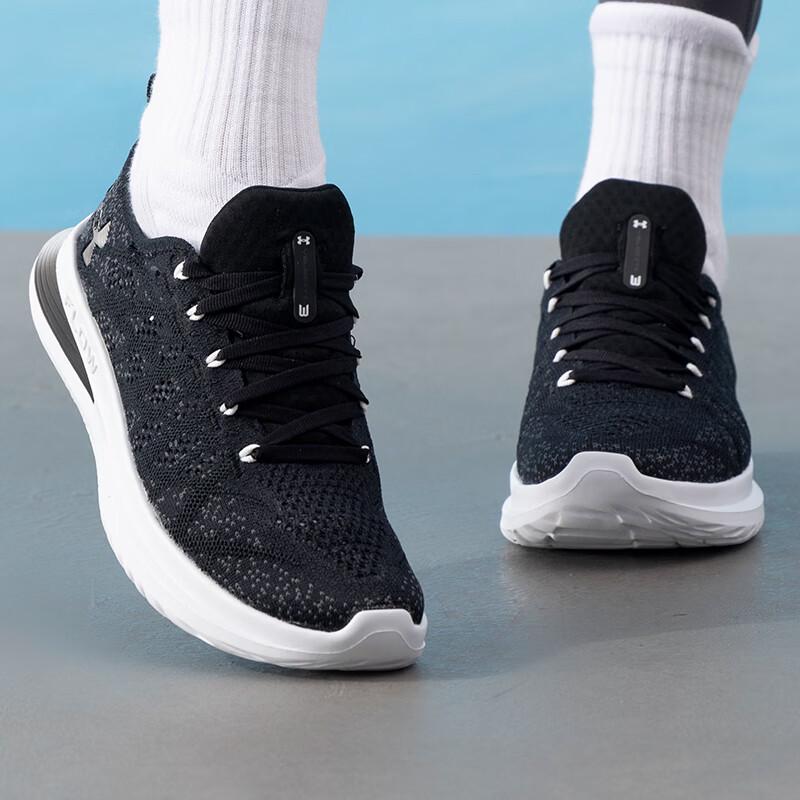 Under Armour Женские кроссовки