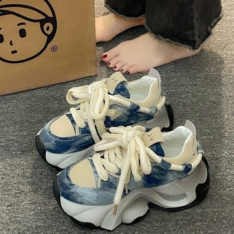 Модные туфли на толстой вулканизированной подошве для пап 2024 года, осень и зима, новые легкие и дышащие повседневные спортивные женские туфли Trafza