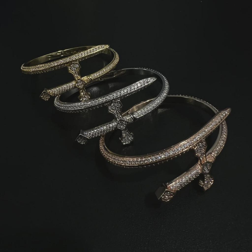 Модный европейский и американский браслет с цирконием «Меч правосудия»