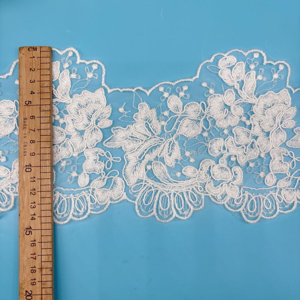 Bone Rope Strand Barcode Embroidery Lace Women'S Lace Lolita Clothing Hems Accessories