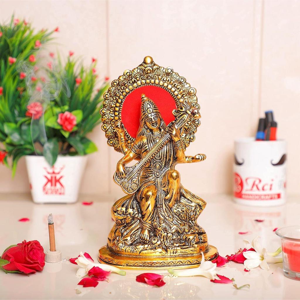 Металлическая статуэтка Маа Сарасвати с золотым покрытием, Индуистская богиня Сарасвати джи Мурти для Пуджи, Медитации