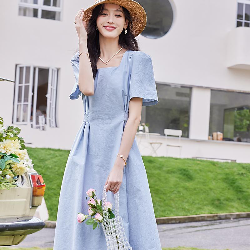 French temperament generous collar basic clean color simple strap waist slimming dress