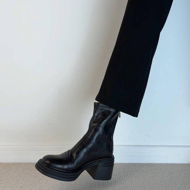 Fashion Designer Women Boots Spring Autumn Versatile Thick Heel Short Boots for Women Retro Elegant Sneakers Fashion Women Leather Shoes