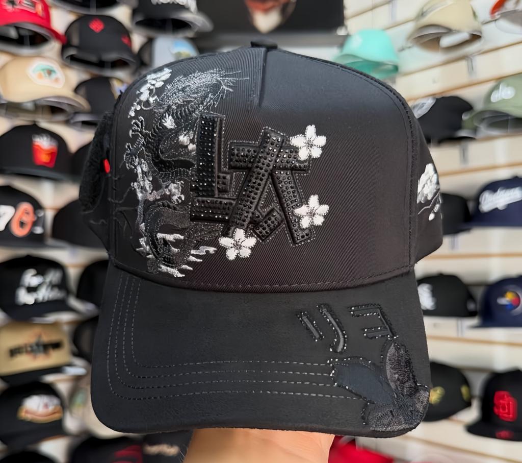 Wholesale Yo No Pesco Star Satin Lined Terry Dobby Embroidered Bling Sports Cap 5 Panel Rhinestone Brim Baseball Caps Barbas