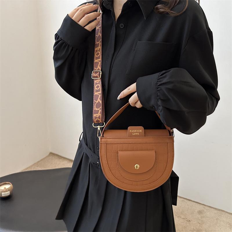 Ретро мода простая температура сумка на плечо женская летняя текстурированная сумка подмышкой корейский стиль сумка-седло модная