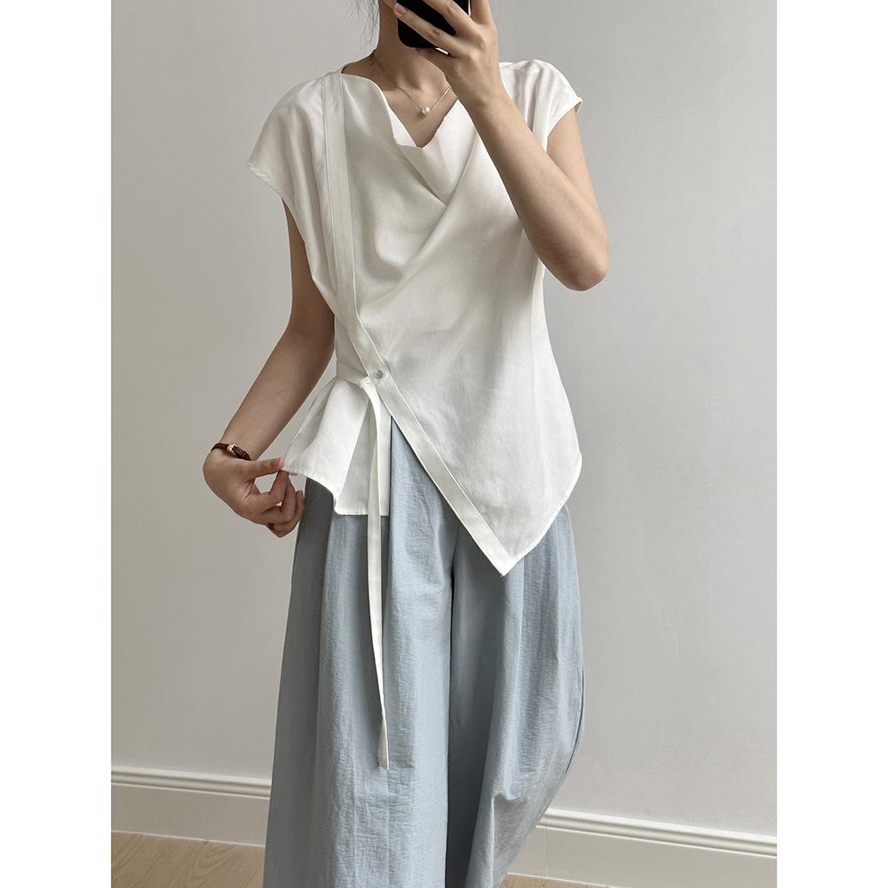 Женская рубашка Yanshuang в корейском стиле из тенселя без рукавов с воротником-стойкой, завязкой на талии и разрезом - лето 2024 г.