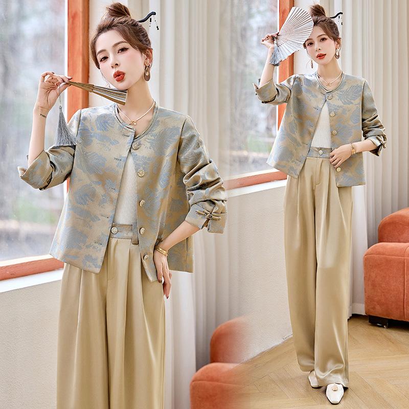 Новый весенний жаккардовый жакет женский брюки клеш комплект из двух предметов весенний дизайн носить полным комплектом