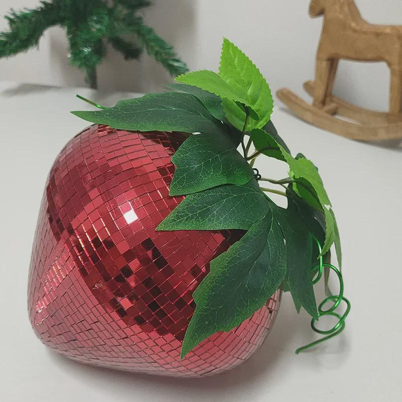 Ретро клубничный диско-стеклянный орнамент: Настольное зеркало для помещения