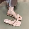 Бантик квадратный носок низкий каблук односложные шлепанцы девушка носит крутые шлепанцы летом 2025 года сказочный стиль универсальные розовые сандалии