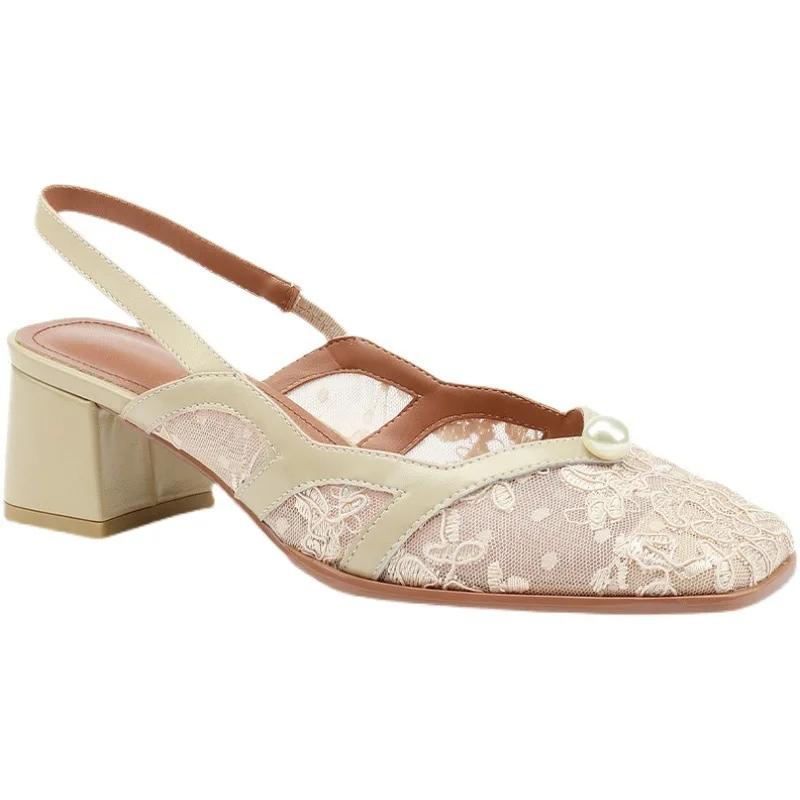 Женские сандалии на низком каблуке с ремешком, женские, дышащие, среднего размера, квадратного носа, универсальные, для девочек, с жемчужными шнурками, на низком каблуке