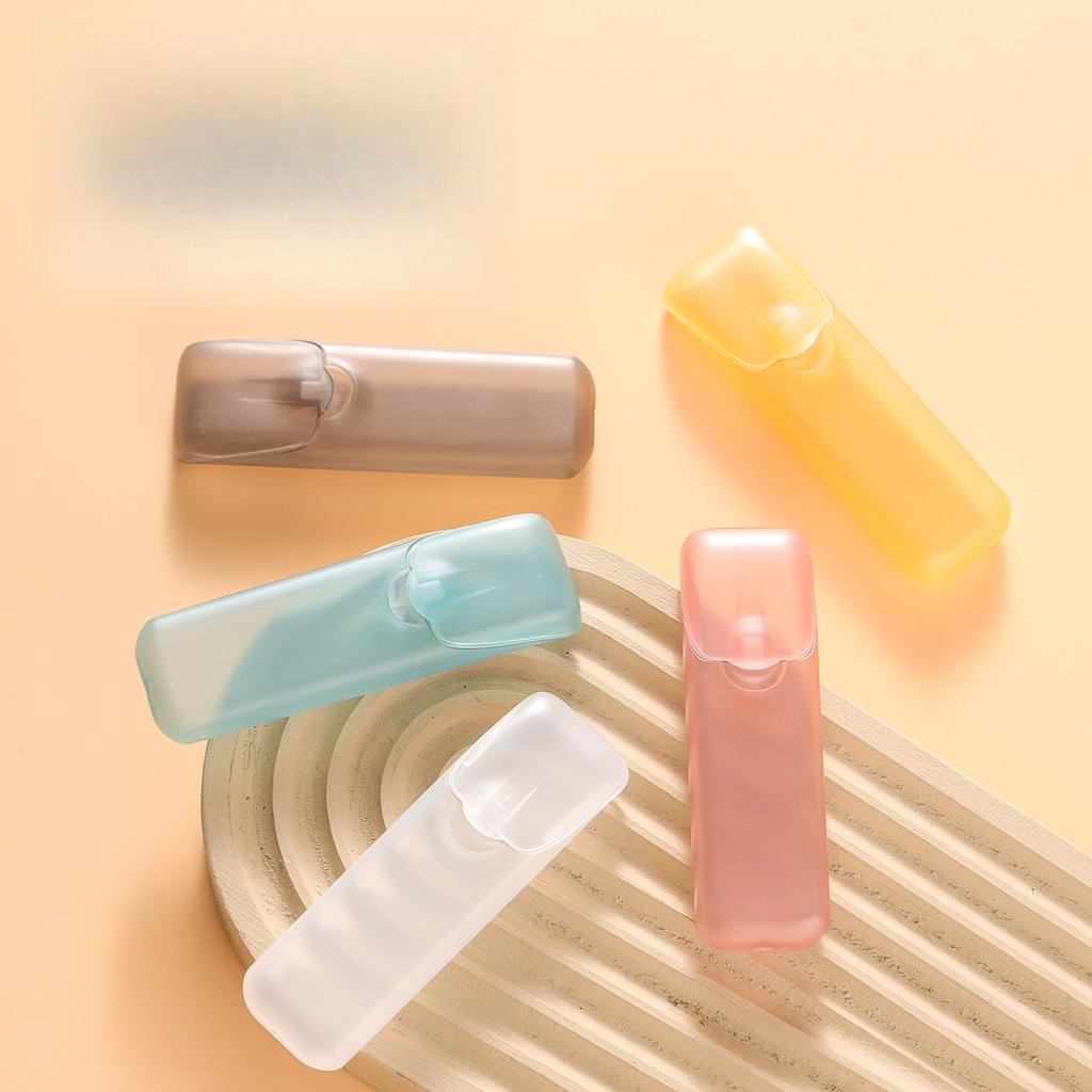 Мини-держатель для зубочисток Портативный контейнер для хранения ватных палочек Дорожный органайзер для ватных палочек, кистей для макияжа и мелких предметов первой необходимости с крышками