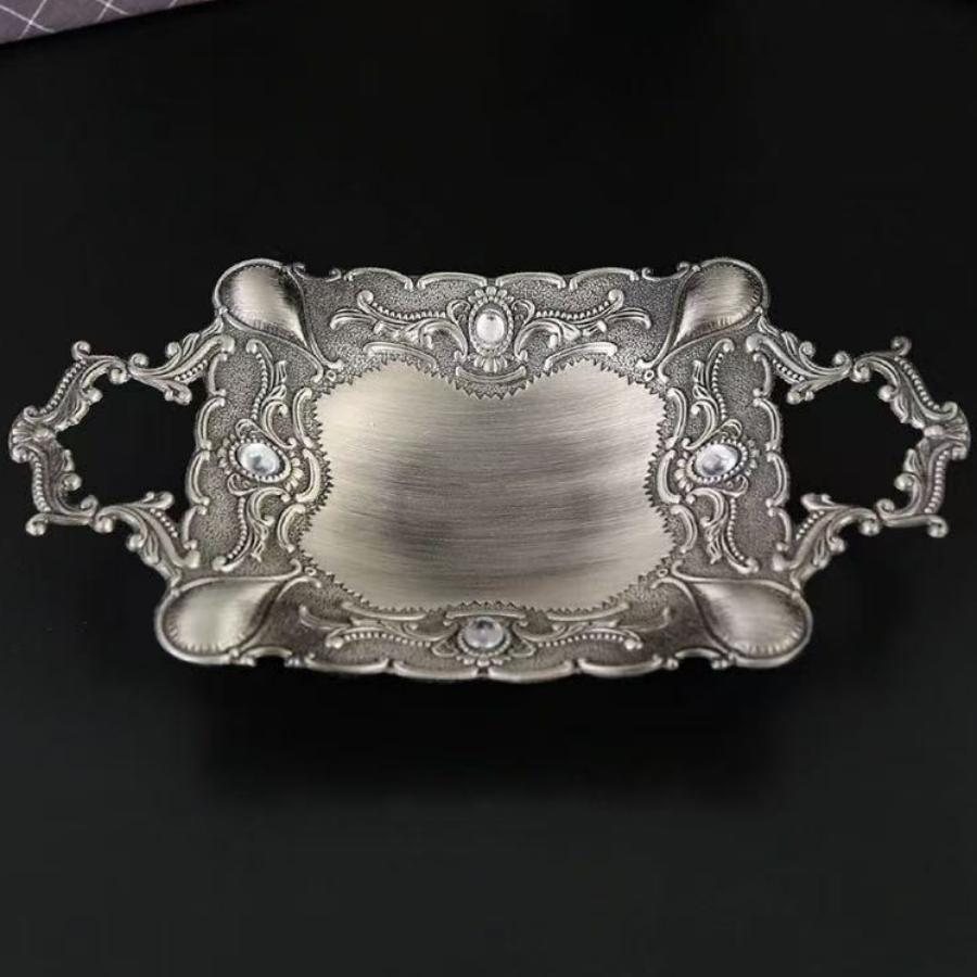 European Fruit Plate,Retro Silver Alloy Handheld Luxury Circular Shape Snack Cake Tray,Candy Disc,Wedding Desktop Decoration