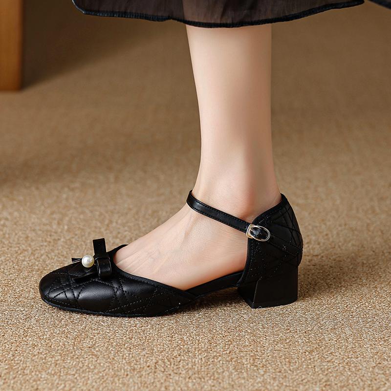 Xiaoxiangfeng Sandals for Women's Summer Outerwear 2025 Versatile Strap with Skirt, Baotou Thick Heel Fashion Sandals