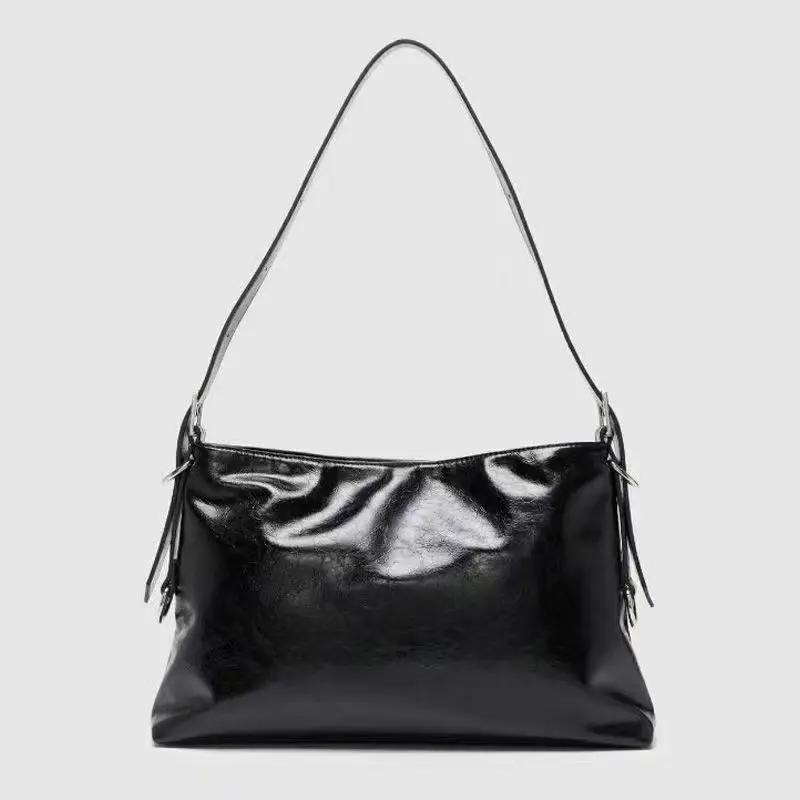 Сумка-тоут женская PU роскошные цепи поставляется с сумкой для наушников вместительная сумка через плечо сумка в европейско-американском стиле женская сумка