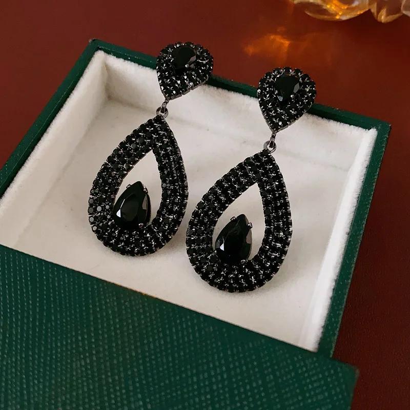Циркониевые серьги-капли овальной формы Модные европейские и американские преувеличенные серьги для женщин Темперамент Легкая роскошь Циркон