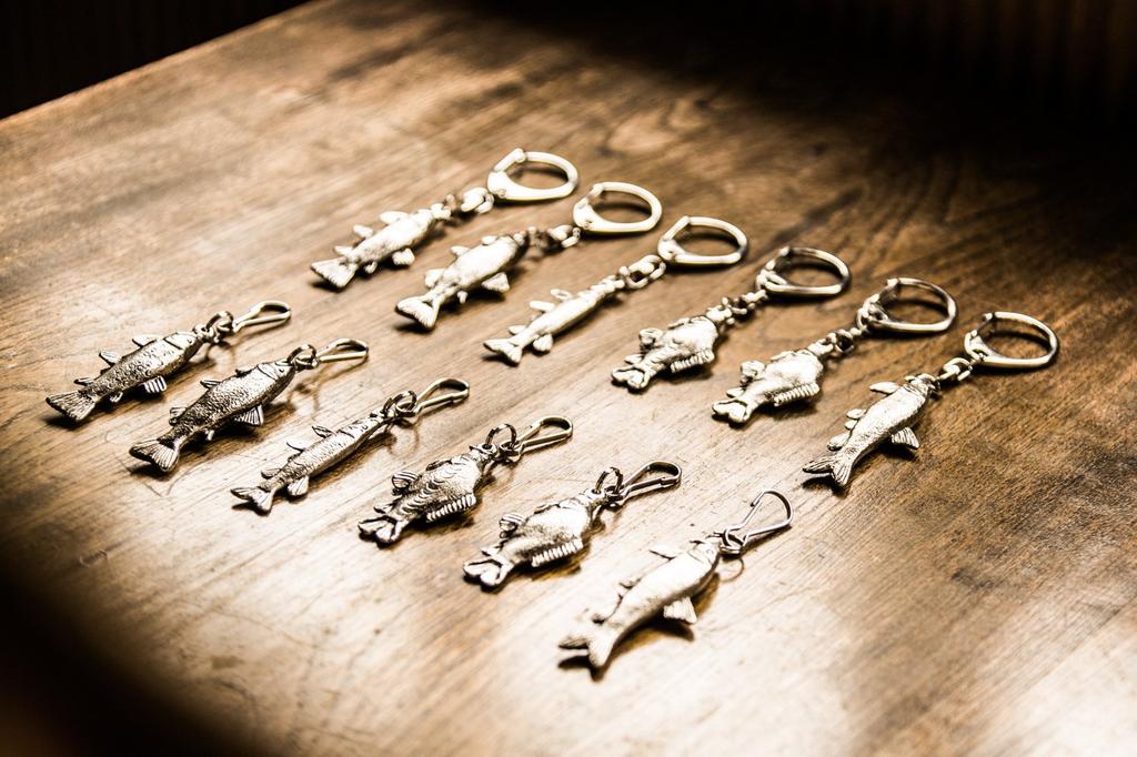 Зеркальный карп Британское искусство рыба застежка-молния коллекция (зеркальный карп)