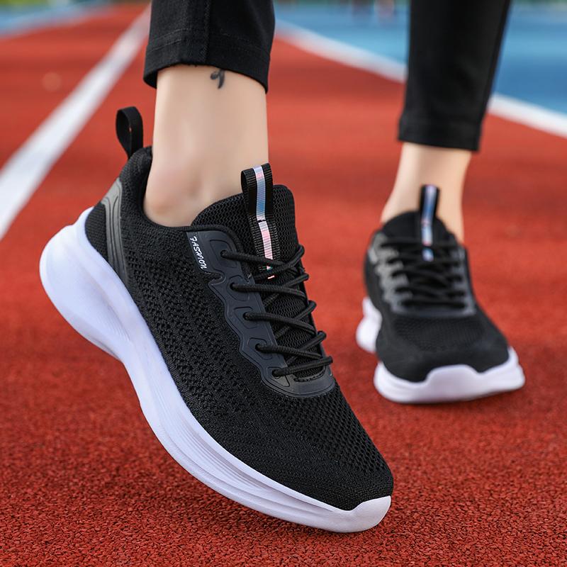 Мода Fly Weaving Новые женские легкие повседневные кроссовки для спорта на открытом воздухе Женские высококачественные популярные универсальные повседневные кроссовки для бега