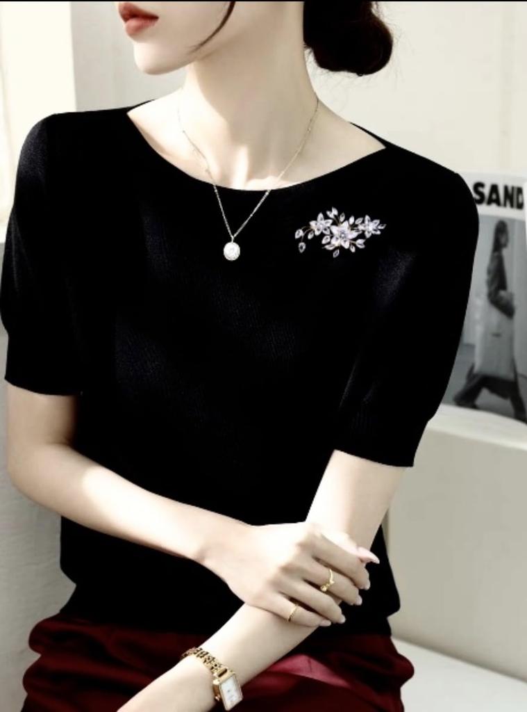 Zircon Cherry Blossom Crystal Diamond Flower Chest Ornament for Entrance Ceremonial Gifts for Women Such As Comes with a Gift Case Brooch, Corsage,