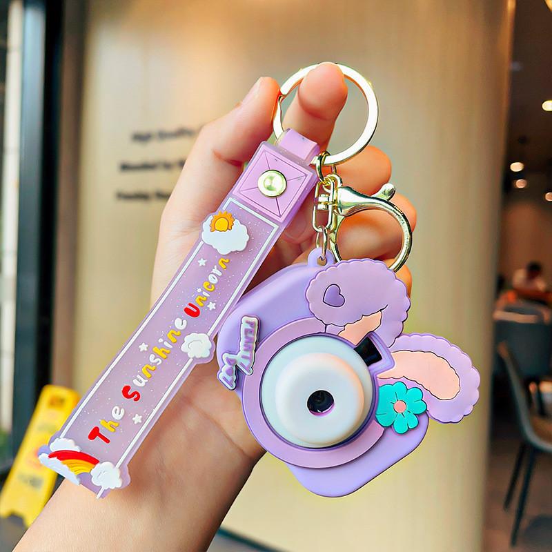 Adorable Cartoon Projection Camera Keychain Charming Gift For Students And Car Owners