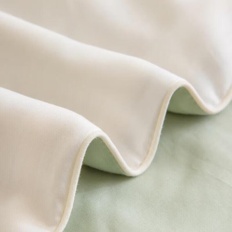 MUJI Premium Bedding Quilt Collection