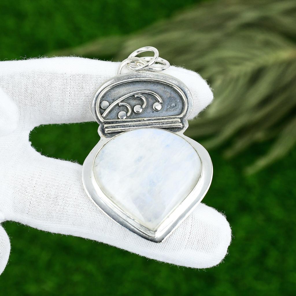 Friendship Day Deal 925 Sterling Silver Rainbow Moonstone Stone Handmade Pendant