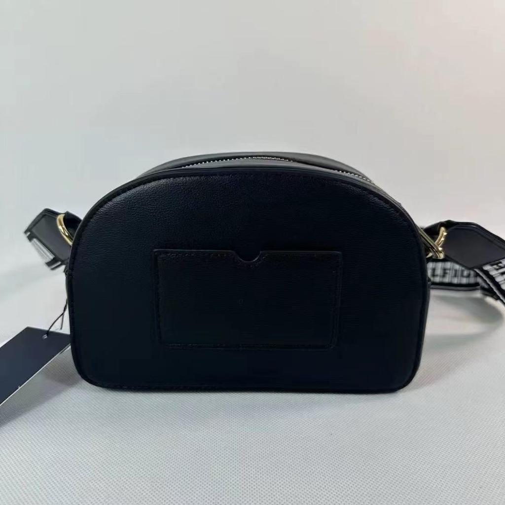 Женская полукруглая сумка через плечо в стиле ретро