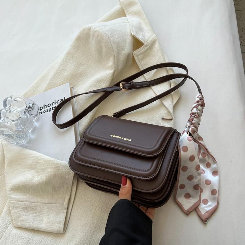 Fashionable Small Square Bag, Versatile Crossbody Bag, Women's Bag, Simple and Stylish Single-shoulder Bag